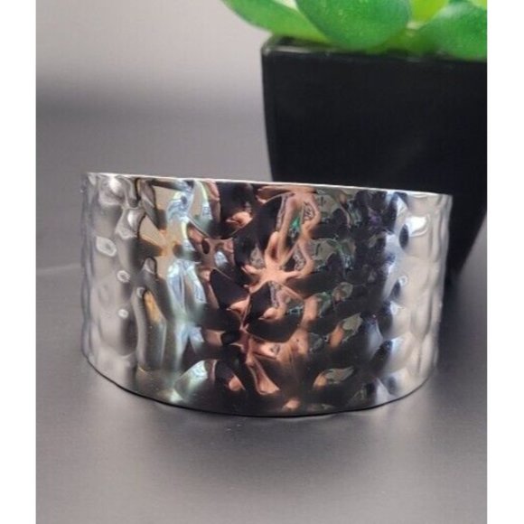 Milor Italy Stainless Steel Hammered Cuff Bracelet - Picture 1 of 5